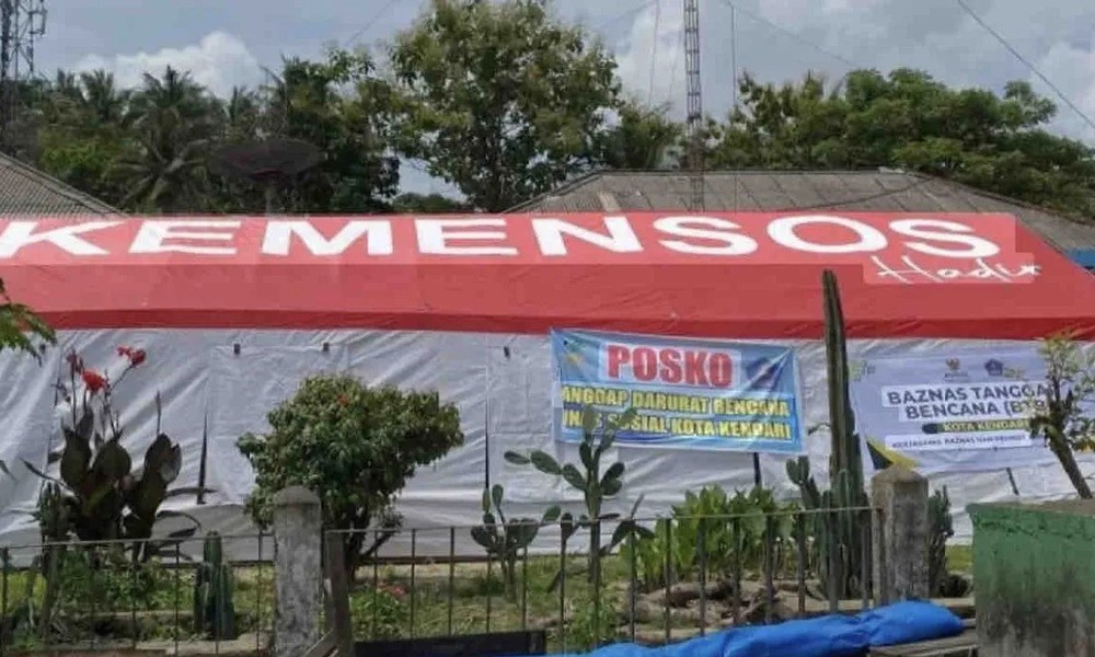 28 Istimewa